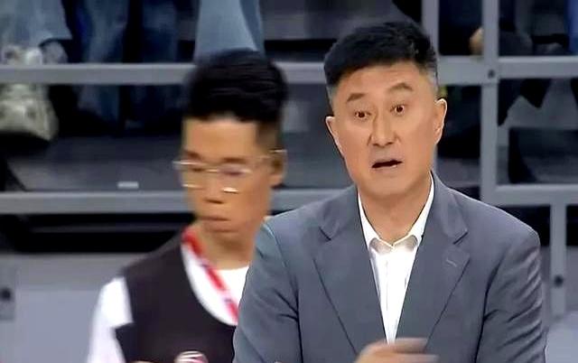 包含杜锋率队豪取连胜，深圳火速冲至前列的词条